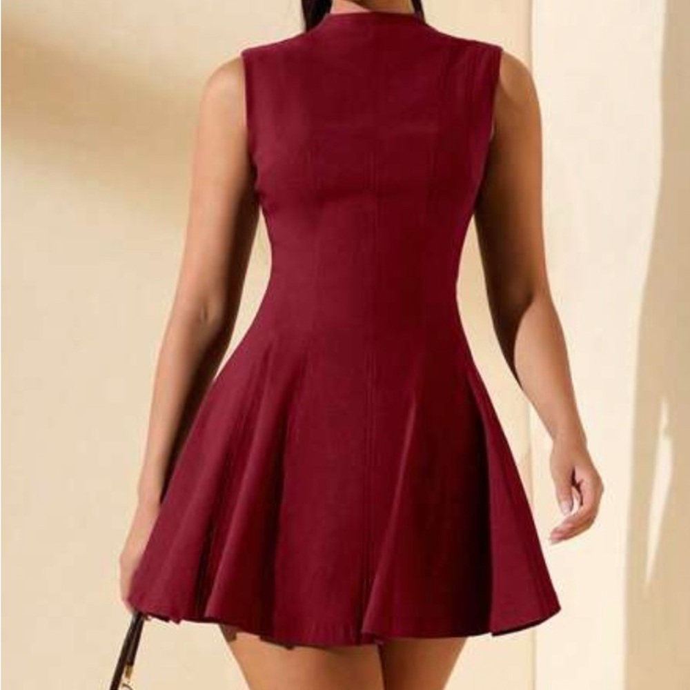 Elegant Burgundy Sleeveless Dress